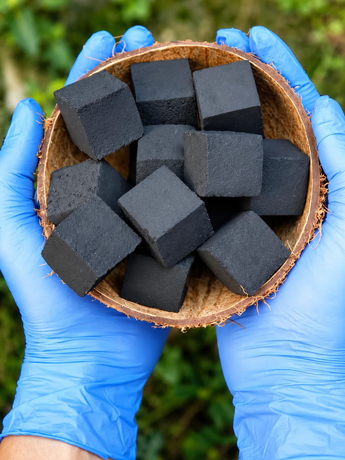 Premium cube coconut charcoal briquettes for shisha hookah